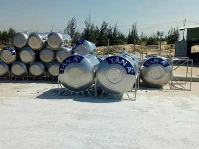 Cửa hàng bán bồn inox Tân Á Đại Thành tại Hoàng Mai